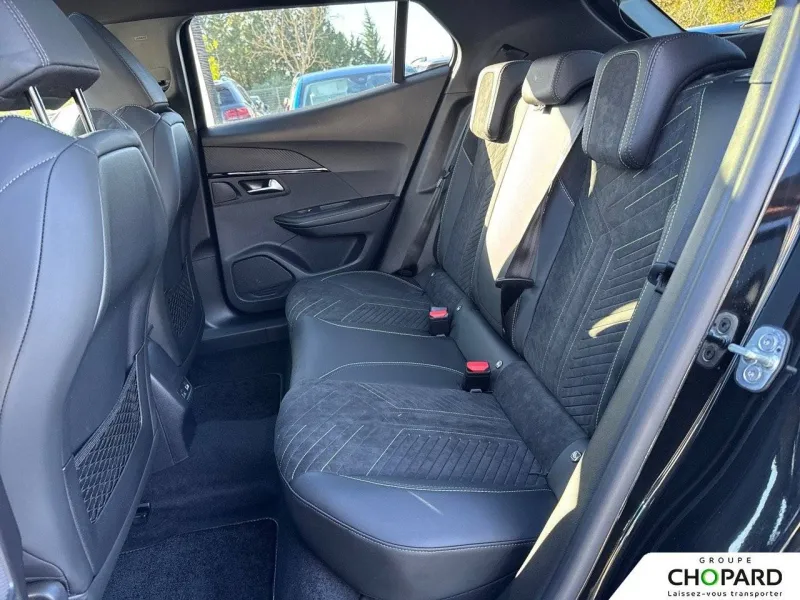 Image secondaire du véhicule 36