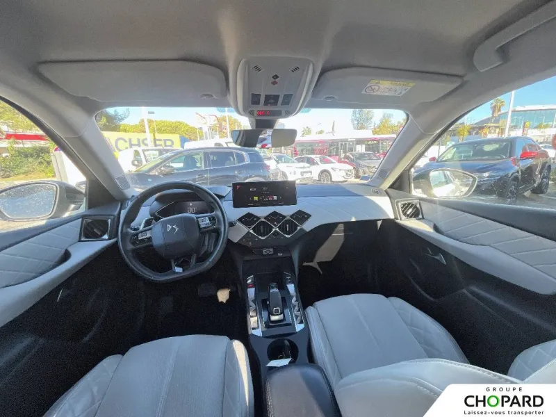 Image secondaire du véhicule 9