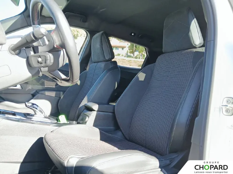 Image secondaire du véhicule 10