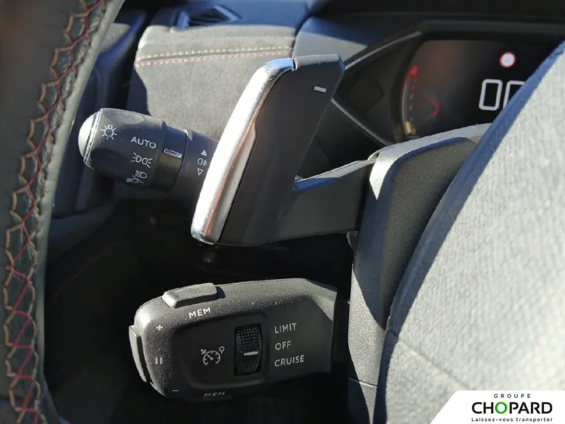 Image secondaire du véhicule 15