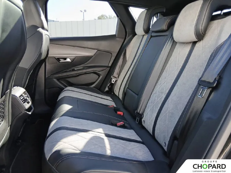 Image secondaire du véhicule 12