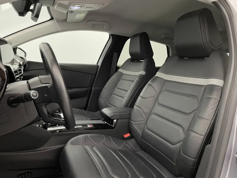 Image secondaire du véhicule 15