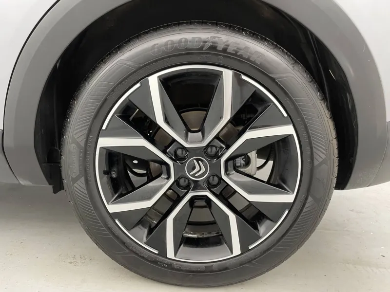 Image secondaire du véhicule 17