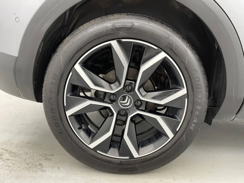 Image secondaire du véhicule 20