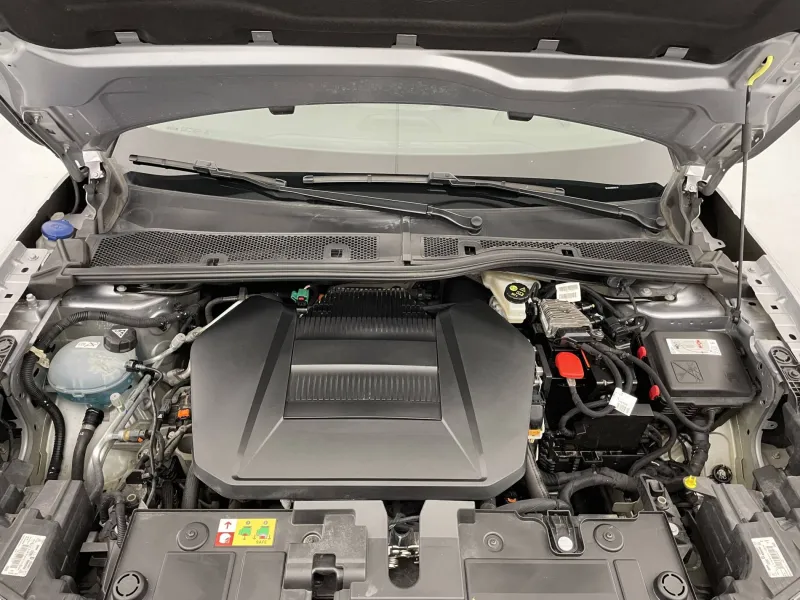 Image secondaire du véhicule 22