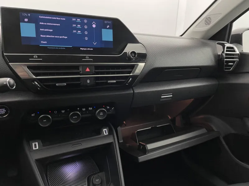 Image secondaire du véhicule 26