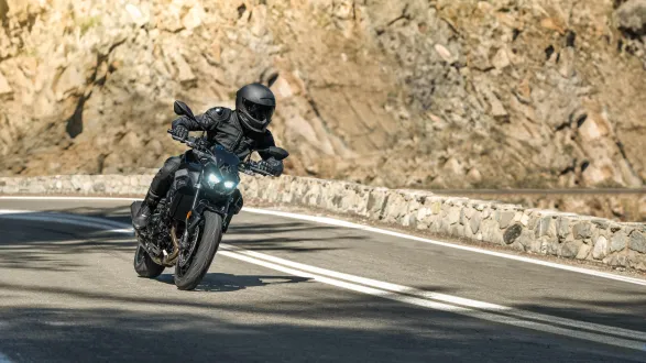 Kawasaki Z900 : montagne face