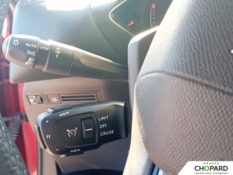 Image secondaire du véhicule 13