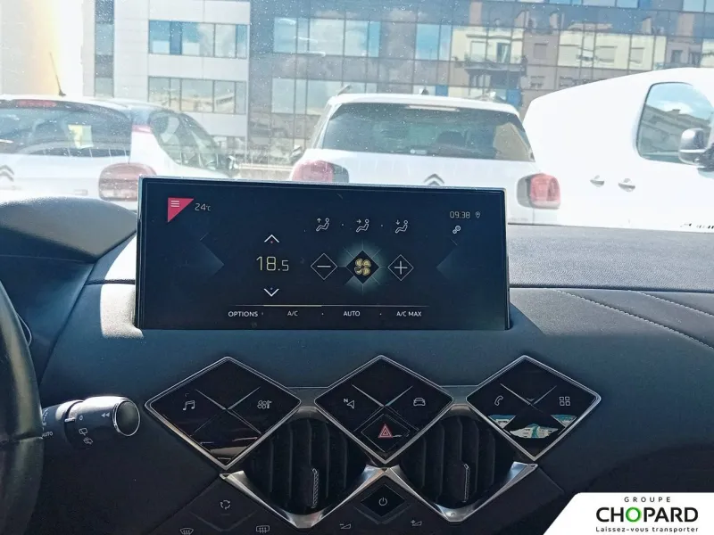 Image secondaire du véhicule 14