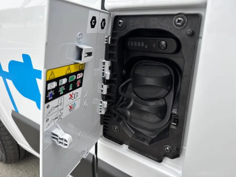 Image secondaire du véhicule 11