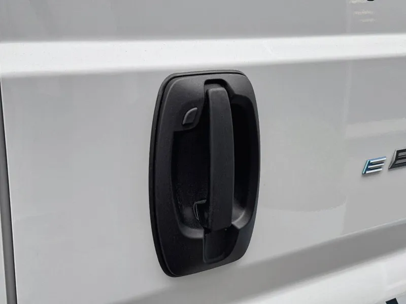 Image secondaire du véhicule 14