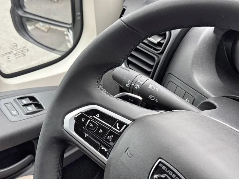 Image secondaire du véhicule 20