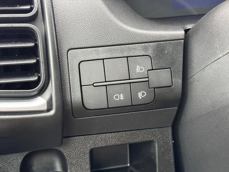 Image secondaire du véhicule 22