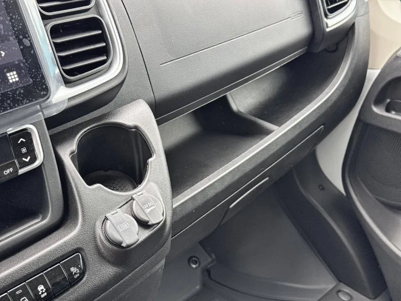 Image secondaire du véhicule 25