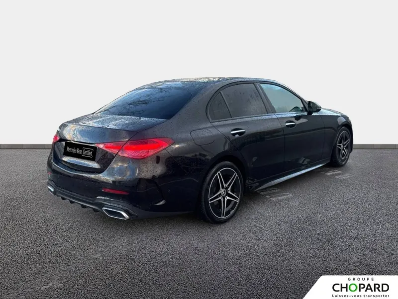 Image secondaire du véhicule 4