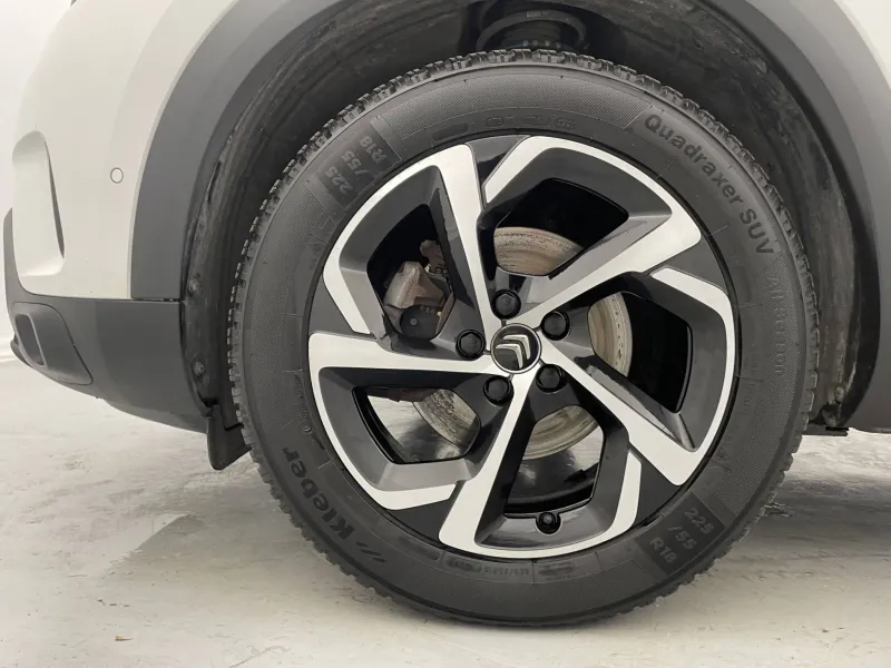 Image secondaire du véhicule 18