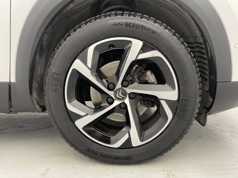 Image secondaire du véhicule 19