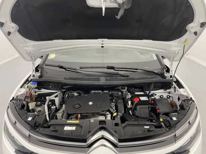 Image secondaire du véhicule 22