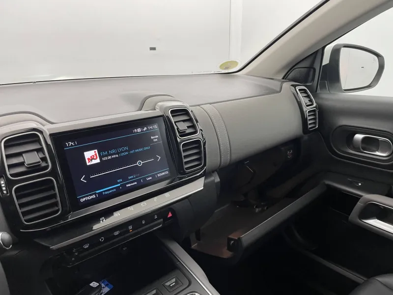 Image secondaire du véhicule 31