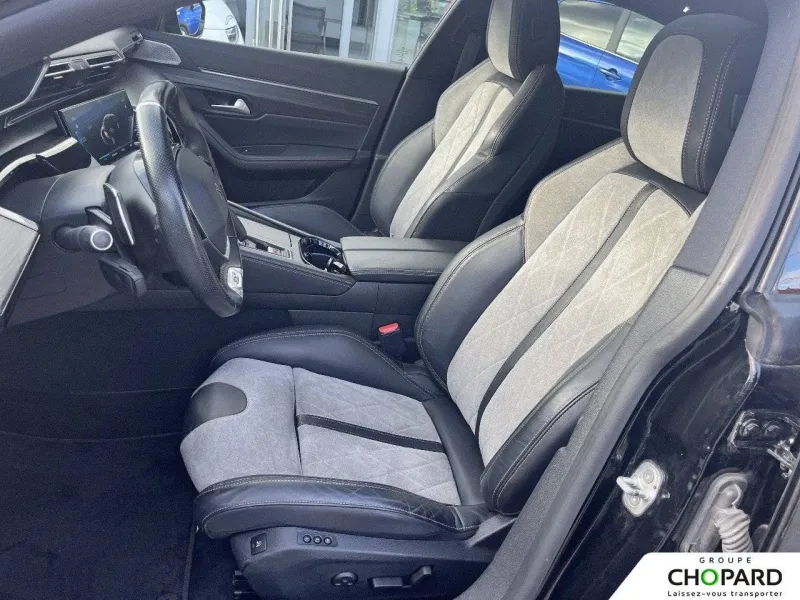 Image secondaire du véhicule 11