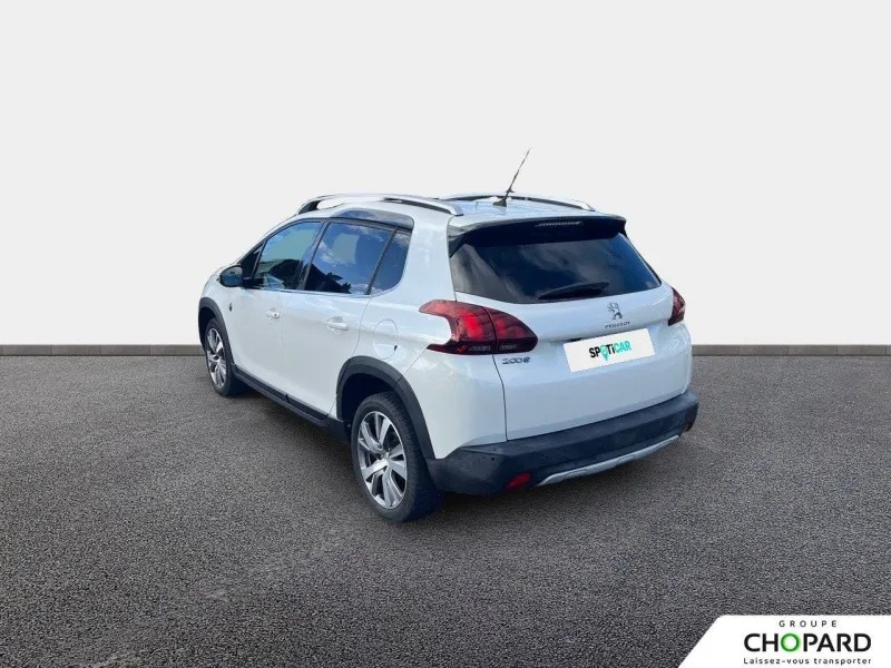 Image secondaire du véhicule 8