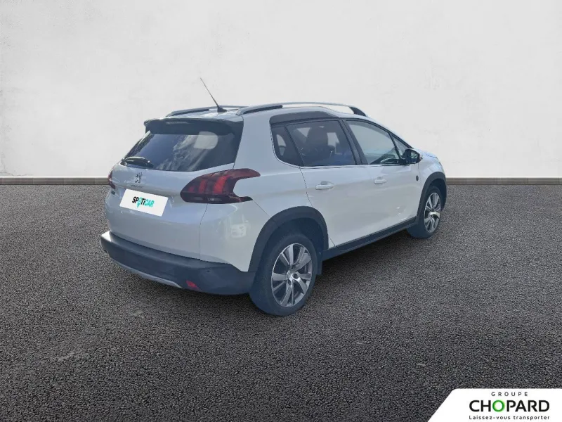 Image secondaire du véhicule 9