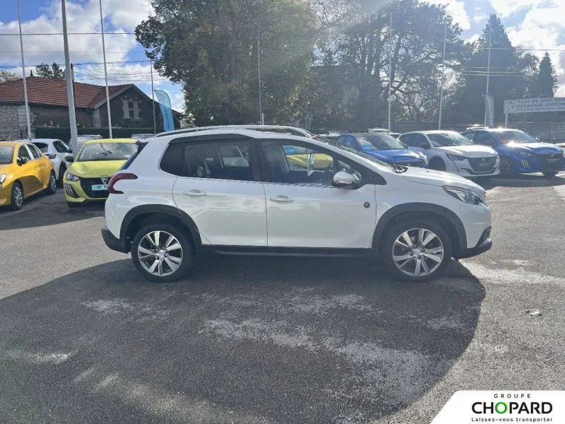 Image secondaire du véhicule 24