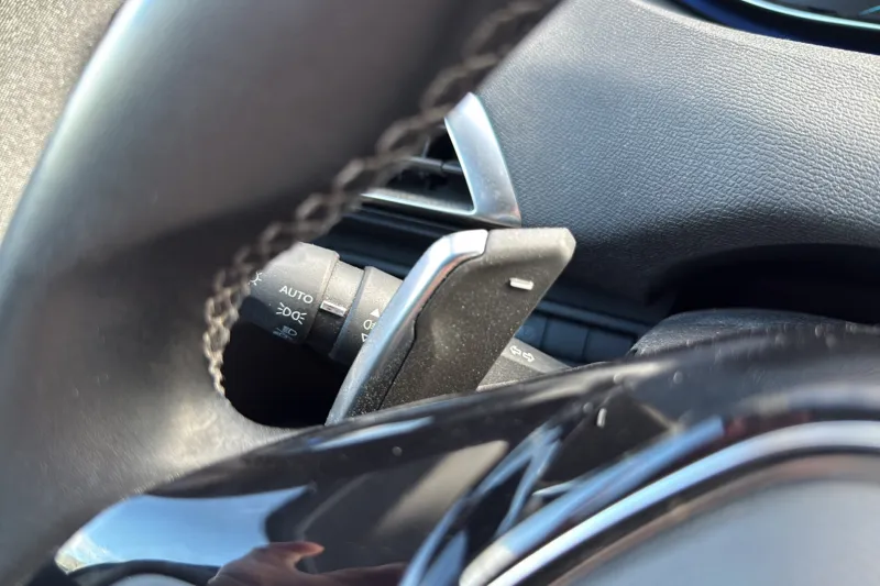 Image secondaire du véhicule 23