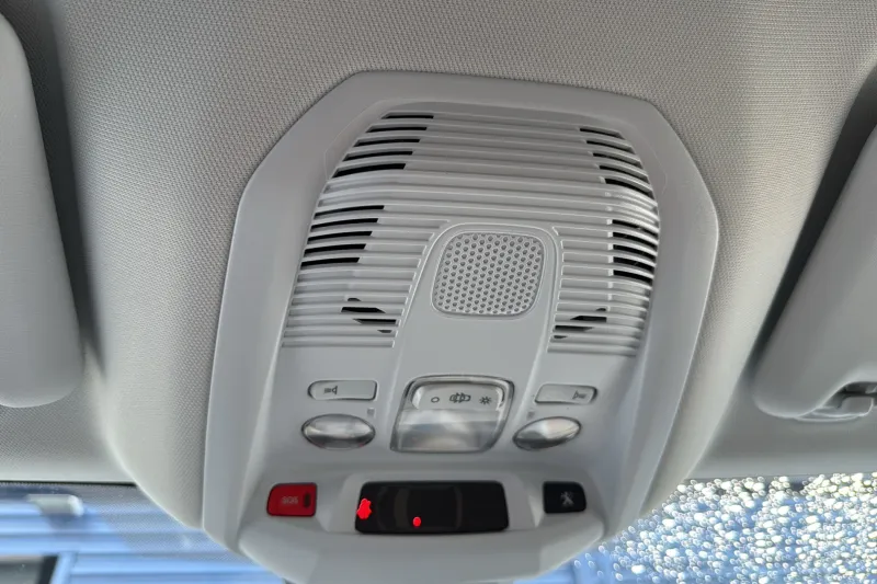 Image secondaire du véhicule 37