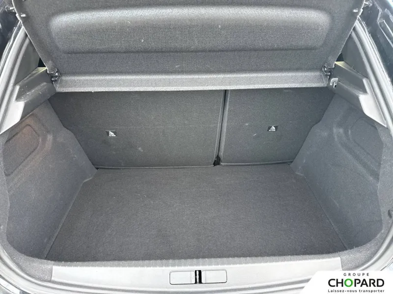 Image secondaire du véhicule 9