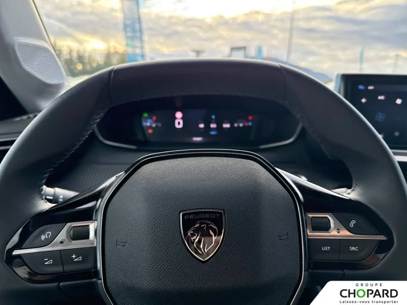 Image secondaire du véhicule 17