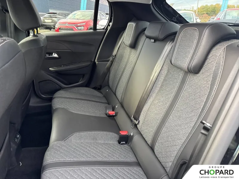 Image secondaire du véhicule 19