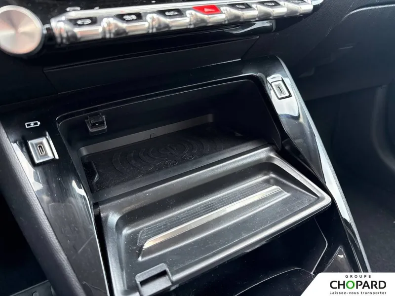 Image secondaire du véhicule 22