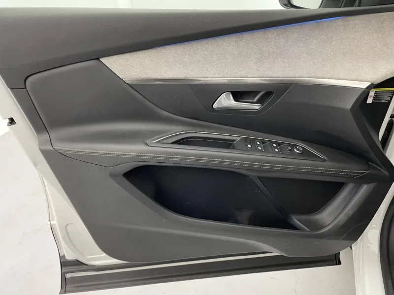 Image secondaire du véhicule 27