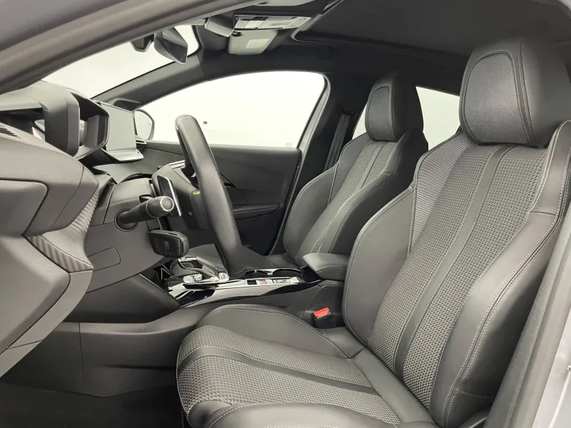 Image secondaire du véhicule 15