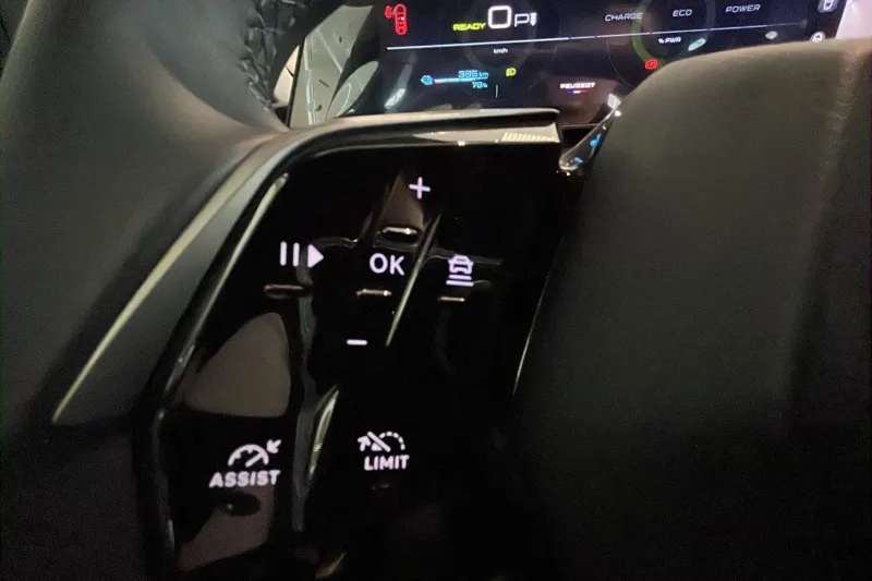 Image secondaire du véhicule 24