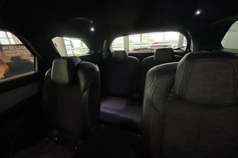 Image secondaire du véhicule 40