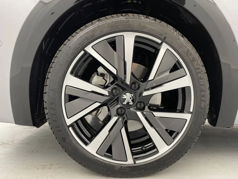 Image secondaire du véhicule 18