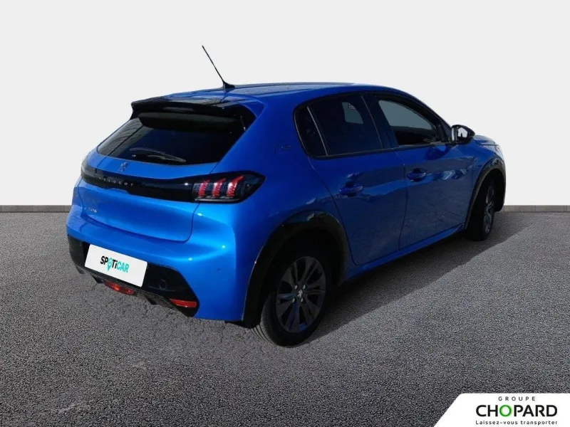 Image secondaire du véhicule 9