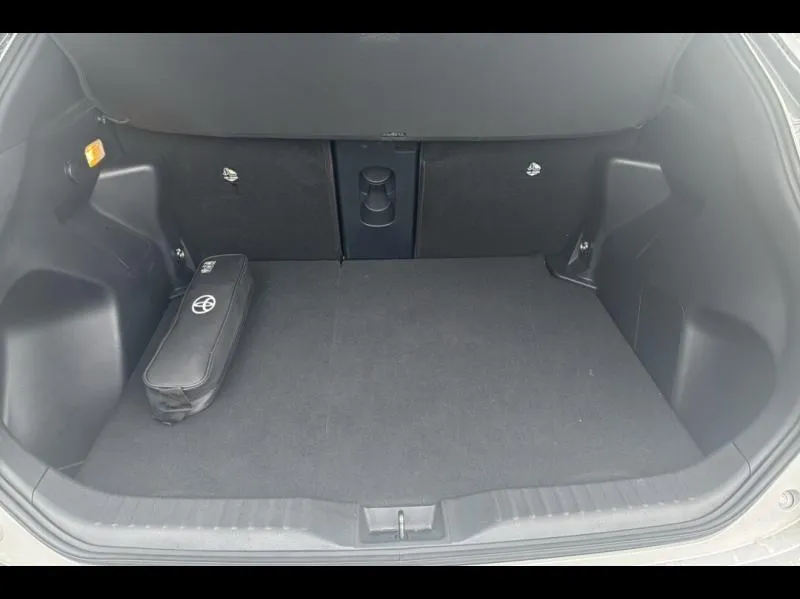 Image secondaire du véhicule 10