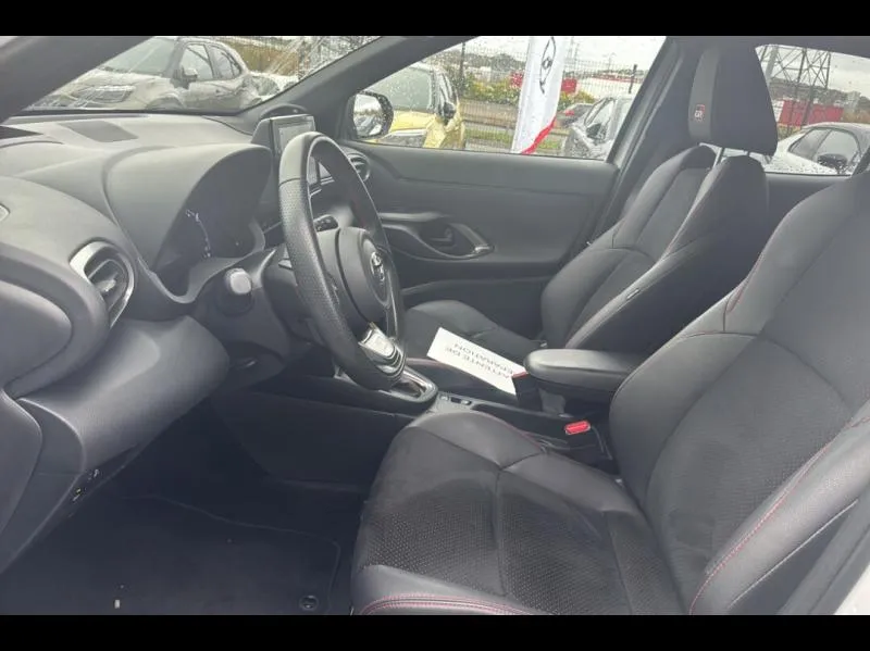 Image secondaire du véhicule 11