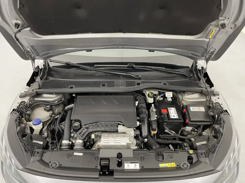 Image secondaire du véhicule 22