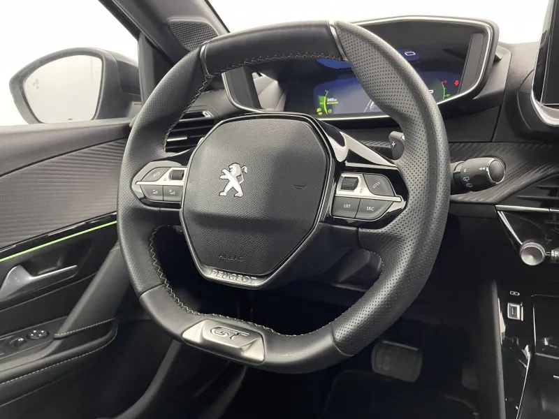 Image secondaire du véhicule 33