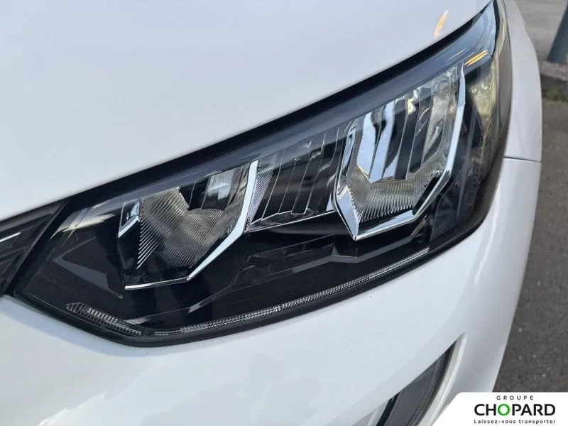 Image secondaire du véhicule 23