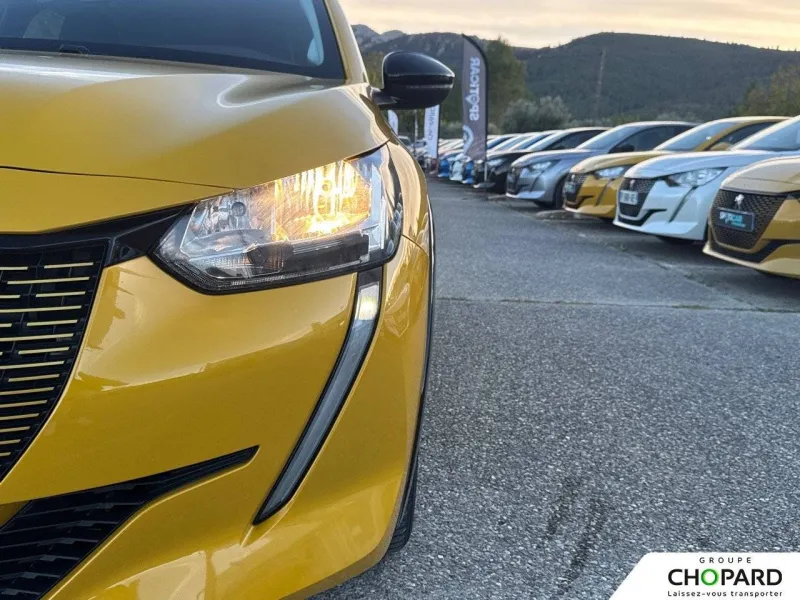 Image secondaire du véhicule 23