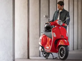 Découvrez la gamme de scooters Vespa