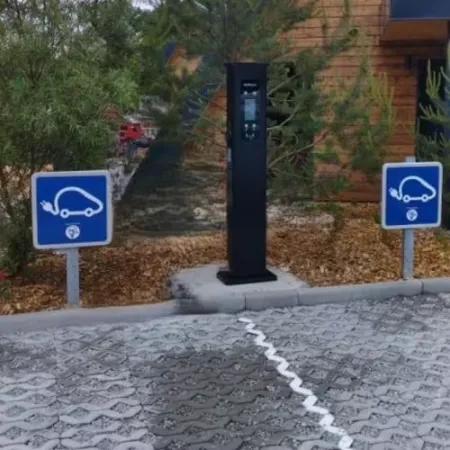 installation borne la recharge Chopard