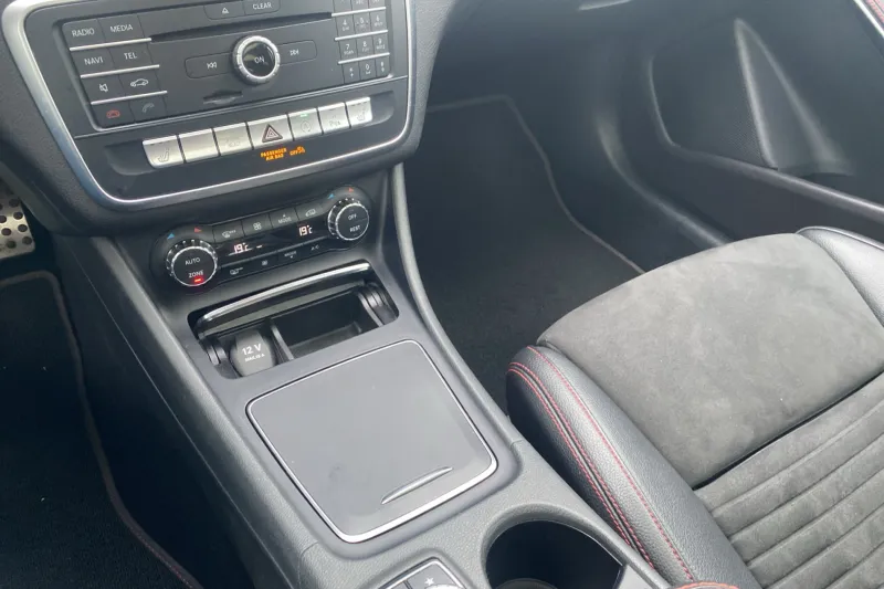 Image secondaire du véhicule 28