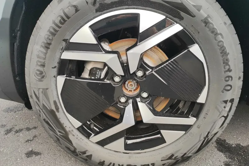 Image secondaire du véhicule 14