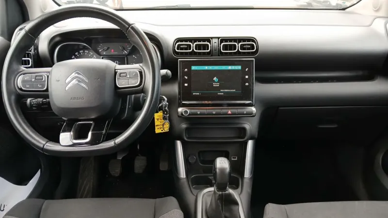 Image secondaire du véhicule 8